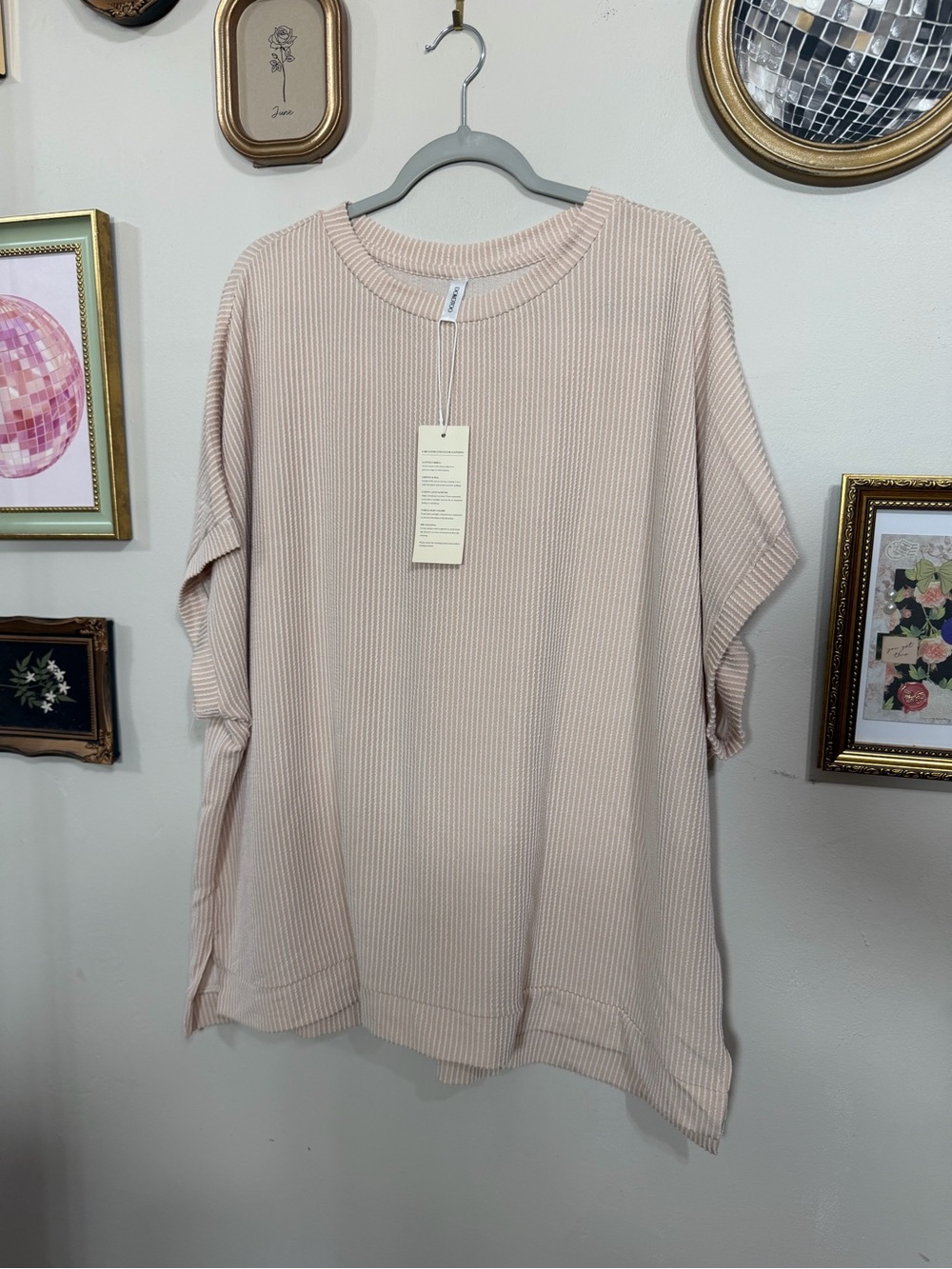 Relaxed Ribbed Short Sleeve Tunic in Light Blush